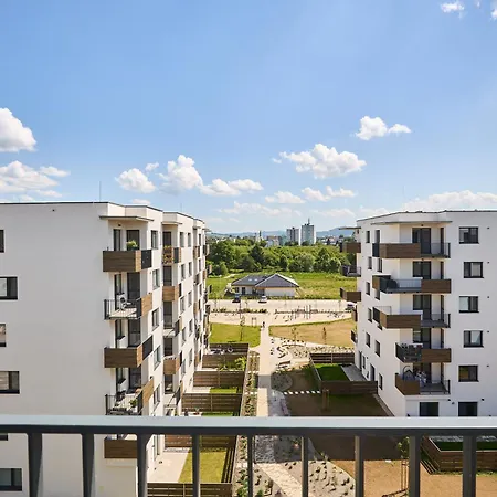 Lägenhet Jablone Bytca